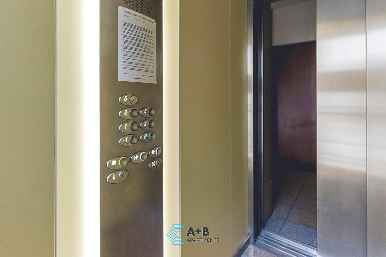شقة لوبلين  في Apartament Cicha Typu Superior I المظهر الخارجي الصورة